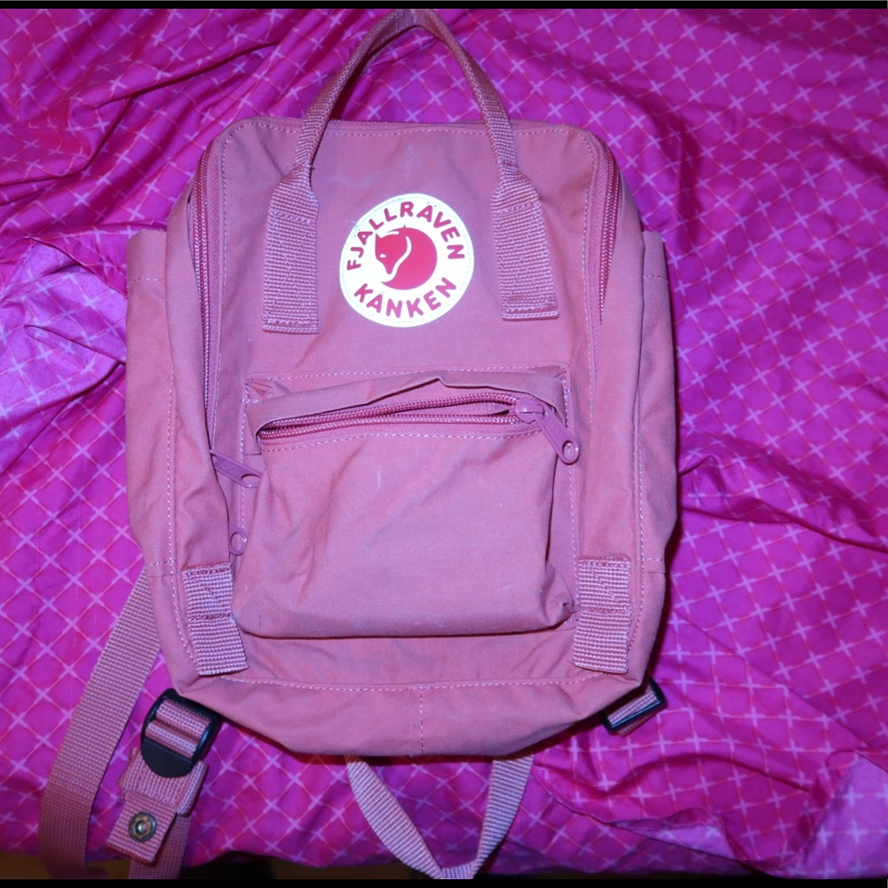 Fjallraven Kanken Mini Backpack
